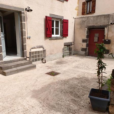 La Lit'Hote Mirefleurs Exterior photo