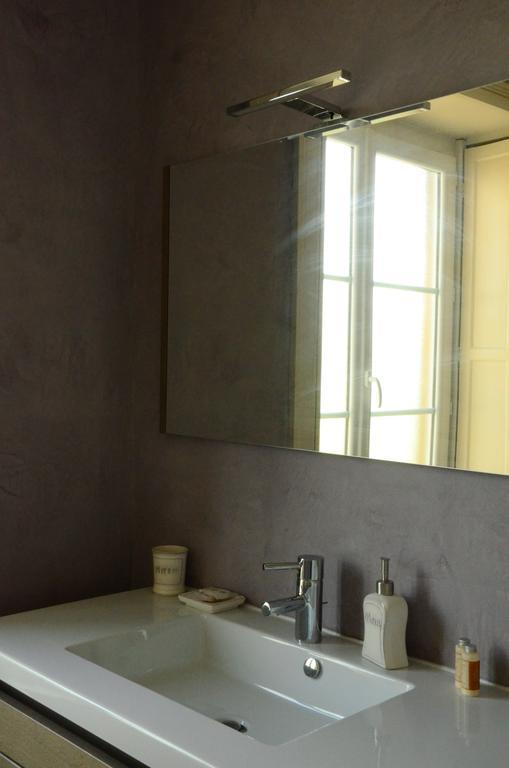 La Lit'Hote Mirefleurs Room photo