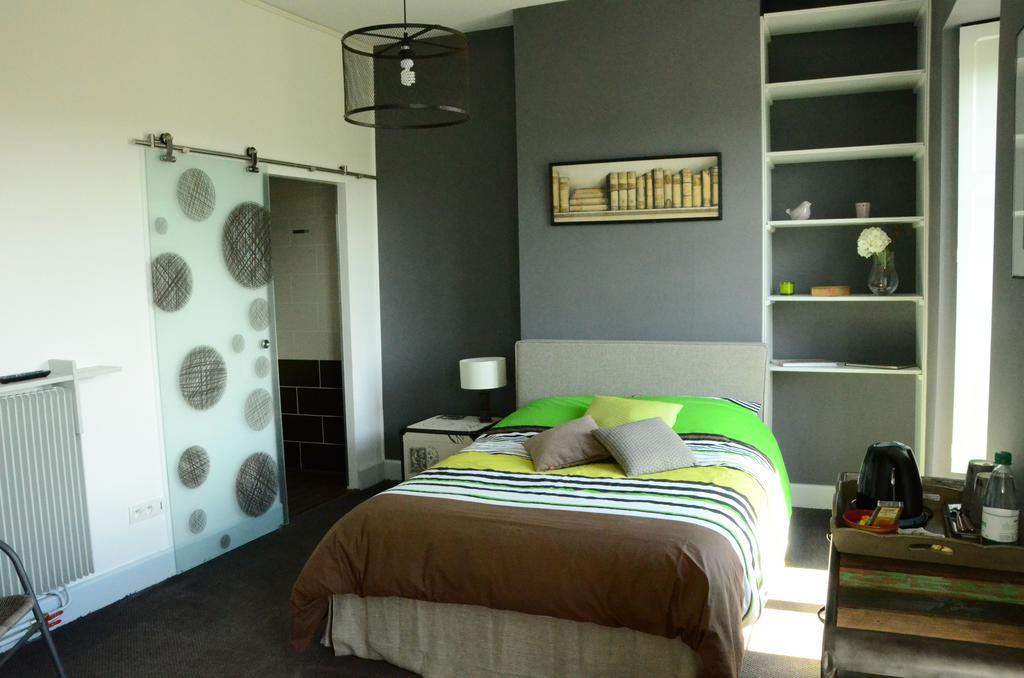 La Lit'Hote Mirefleurs Room photo